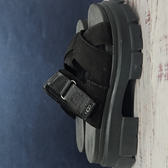 UGG | Women’s Ashton Lug Slide Platform Sandals Black Size 9.5 - Picture 6 of 11